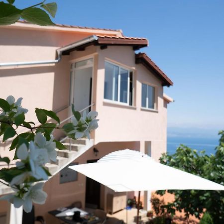 Cvita - Cozy Apartment With An Amazing View Ловран Екстериор снимка